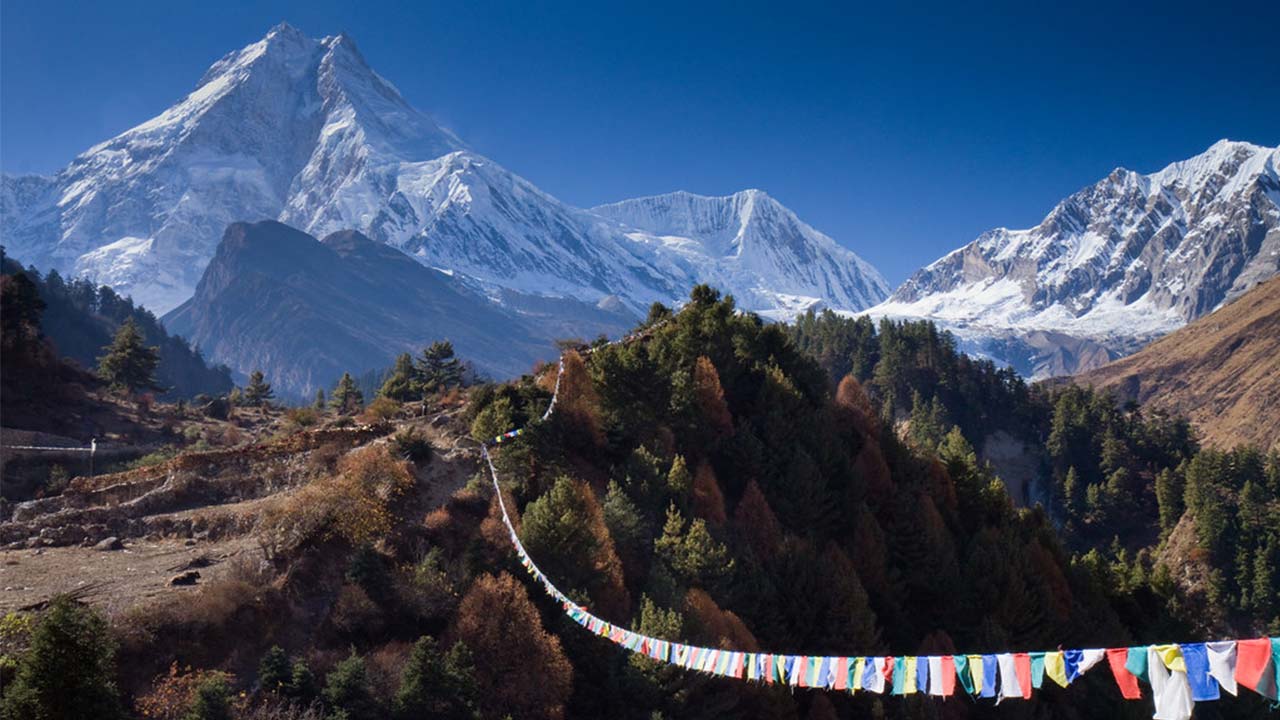 Manaslu Circuit Trek