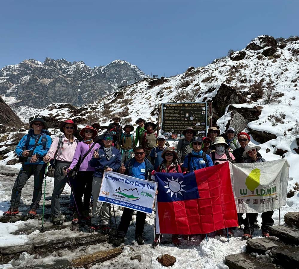 Group Photo Annapurna Base Camp Trek