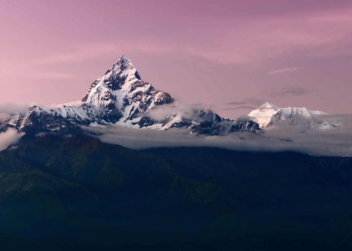 Fishtail Mountain In March Seen From Pokhara