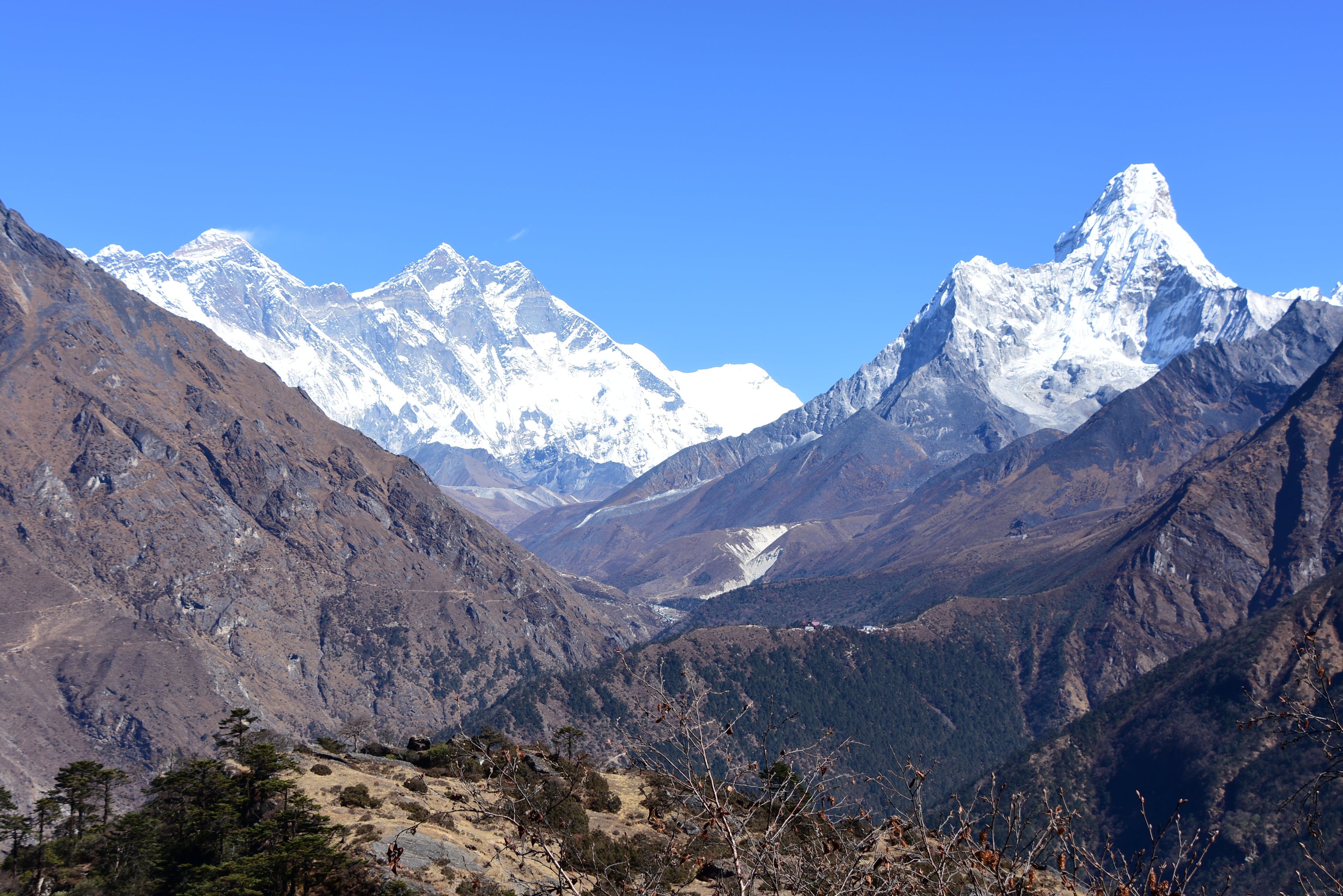 Everest View Hotel (3,880m)